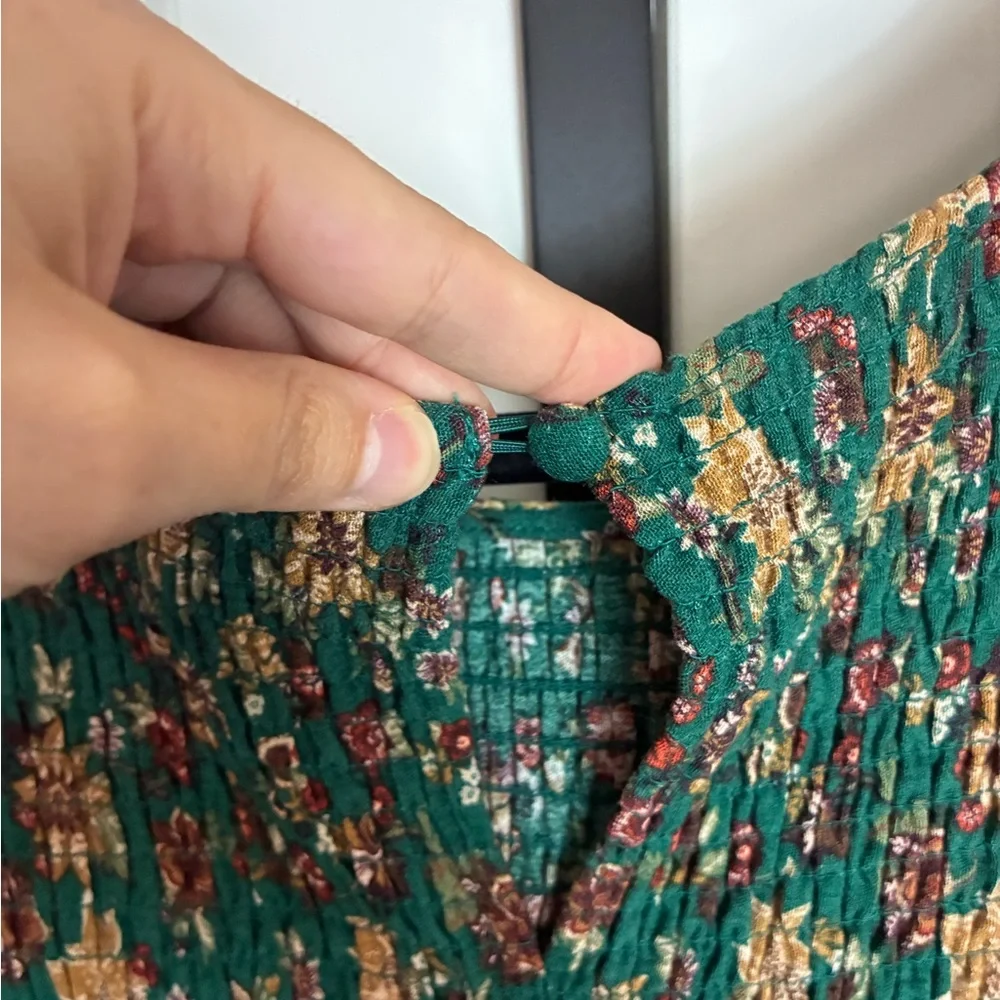 Torrid Green Floral Babydoll Smocked Top Ruffle Accent - Picture 13 of 14